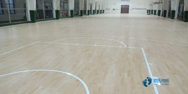體育運動木地板一平米價格學校